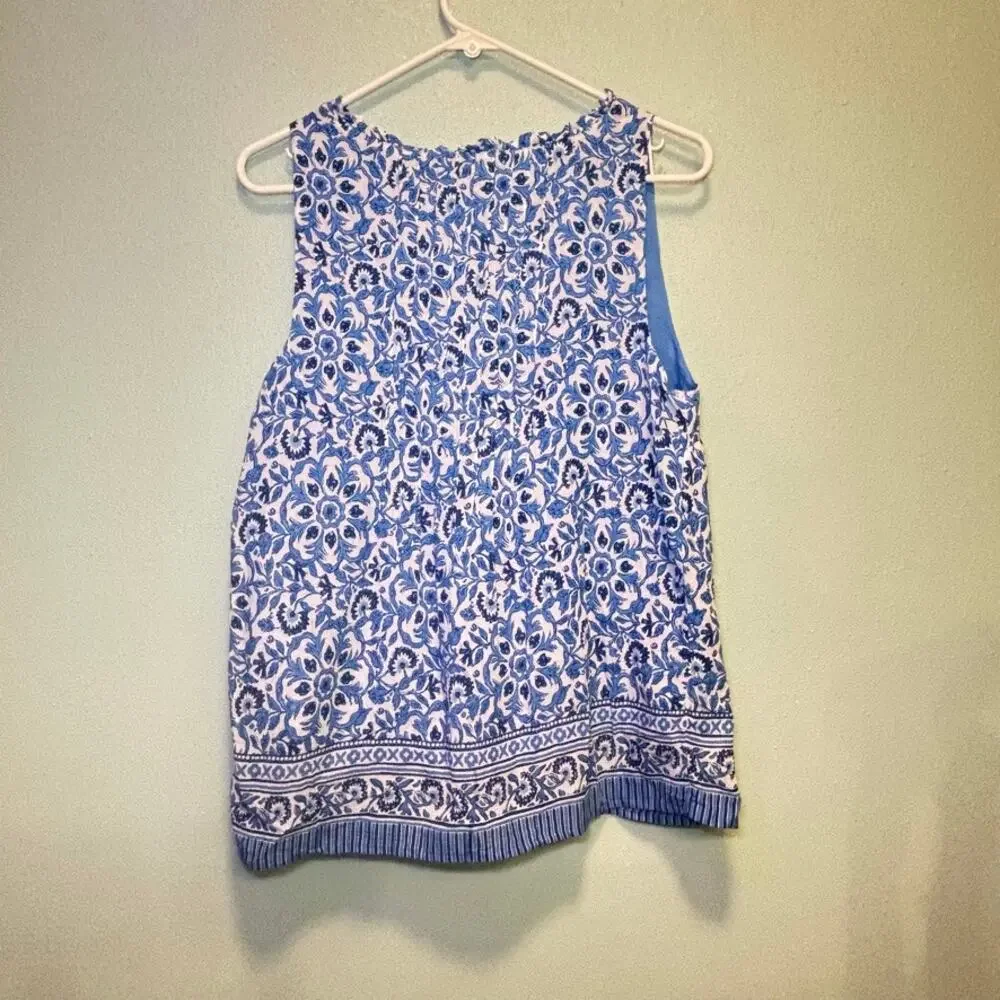Vineyard Vines Blue White Embroidered Border Tank Top Size Small Cotton Blend - Picture 8 of 8